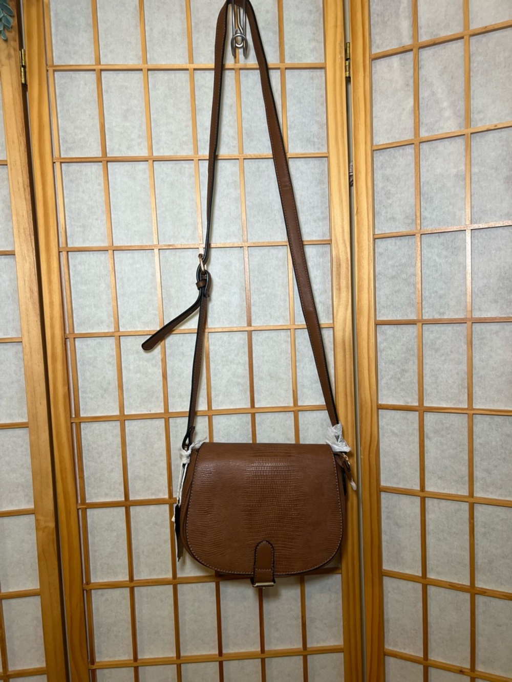 Alyssa Brown Crossbody Bag Vegan Leather Saddle Purse Textured Flap NWT - Picture 2 of 16